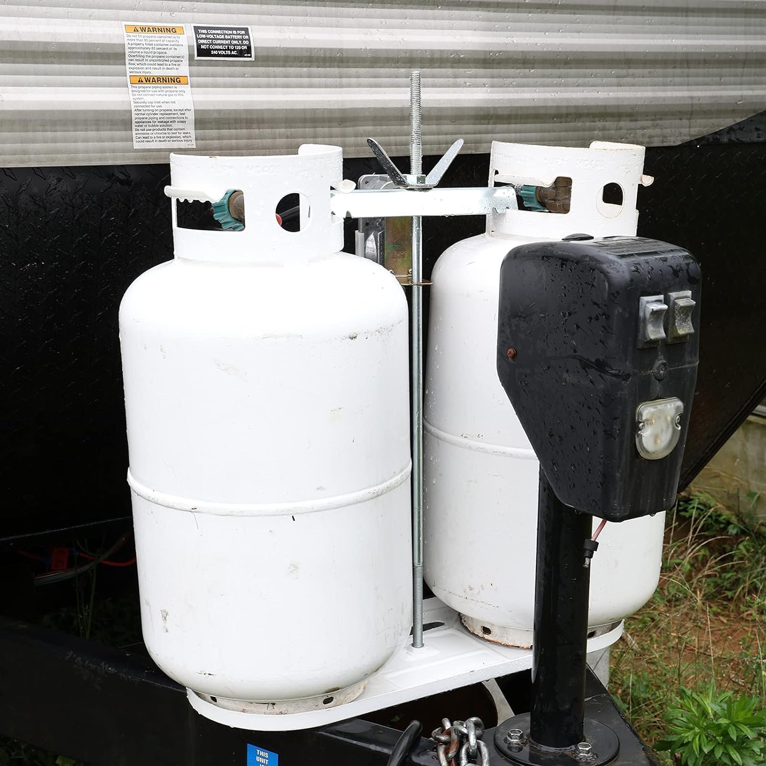 Vertical Tank Rack RVGUARD Dual Propane Tank Mounting Rack for 20 and 30lbs Tanks