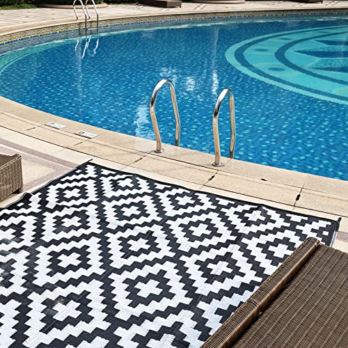 Load image into Gallery viewer, RVGUARD Outdoor Rugs, Reversible Patio Mat 5 x 8 Feet, Waterproof Camping Rugs for Indoor/Outdoor, Patio, RV, Picnic, Beach, Backyard, Deck, Black &amp; White
